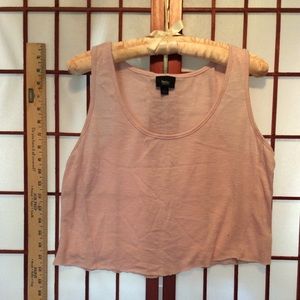 Peachy 🍑 Pink Crop Tee